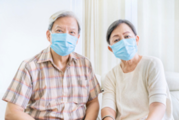 Masked people 戴面具的人
